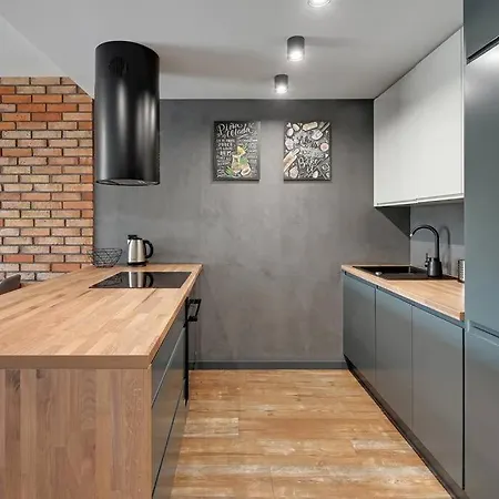 Z Widokiem Na Rzeke By Grand Apartamento