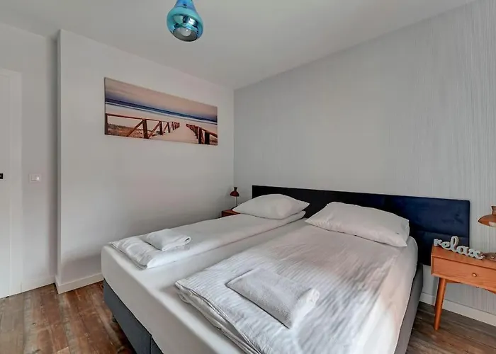 Z Widokiem Na Rzeke By Grand *